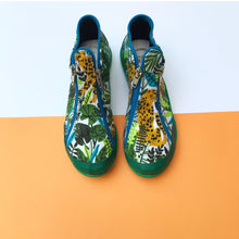 Cargar imagen en el visor de la galería, Amazonas Green | Botita con cremalleras - Flux Concept Store
