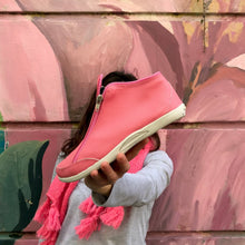 Cargar imagen en el visor de la galería, Moka Pink | Botita con cremalleras - Flux Concept Store
